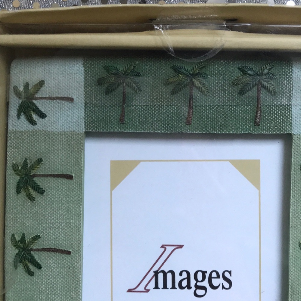 Palm Tree Frame - Picture 2 of 3